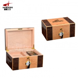 高級(jí)雪茄盒木質(zhì)